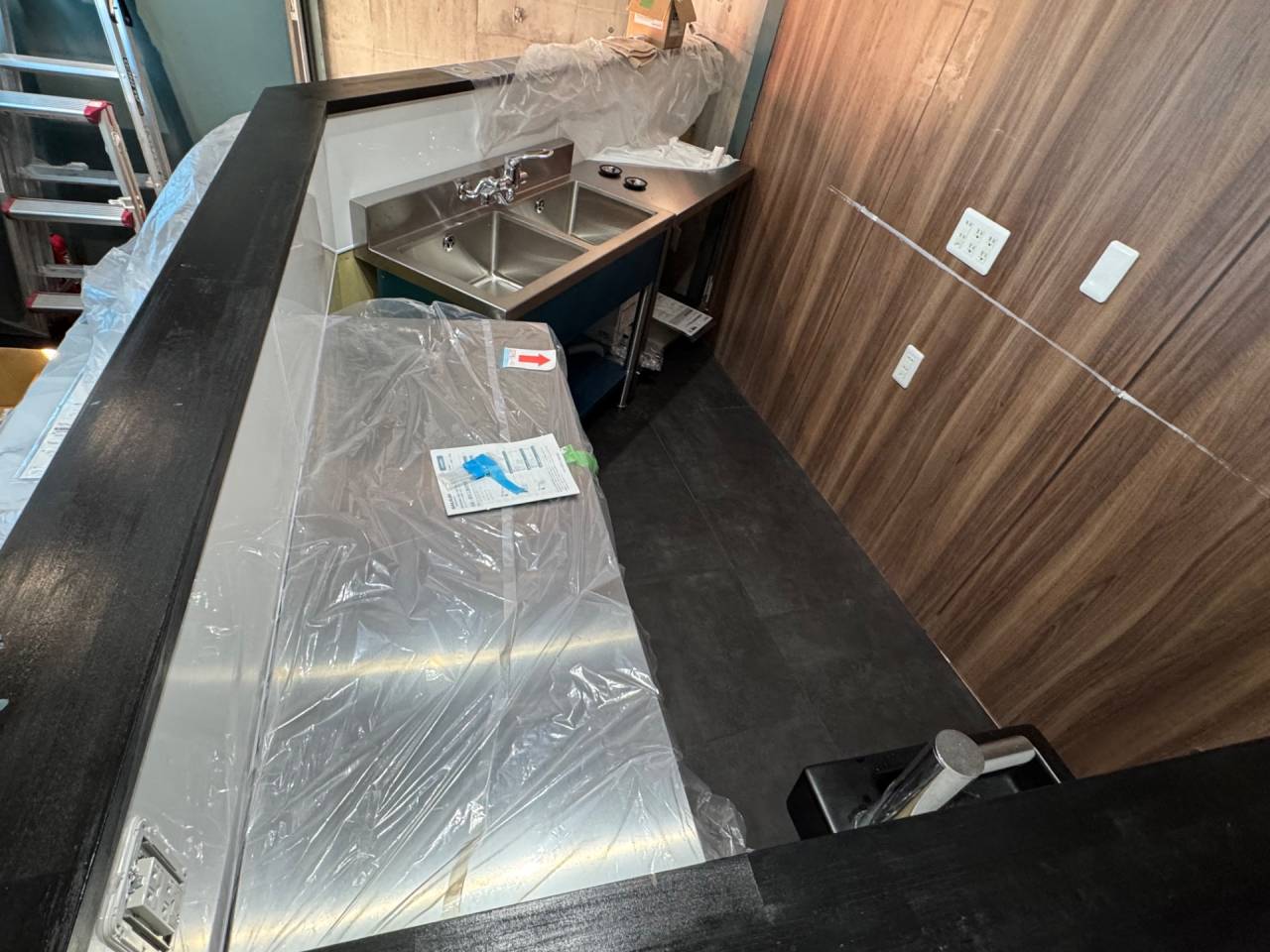 金田町の飲み屋さん厨房器具設置
